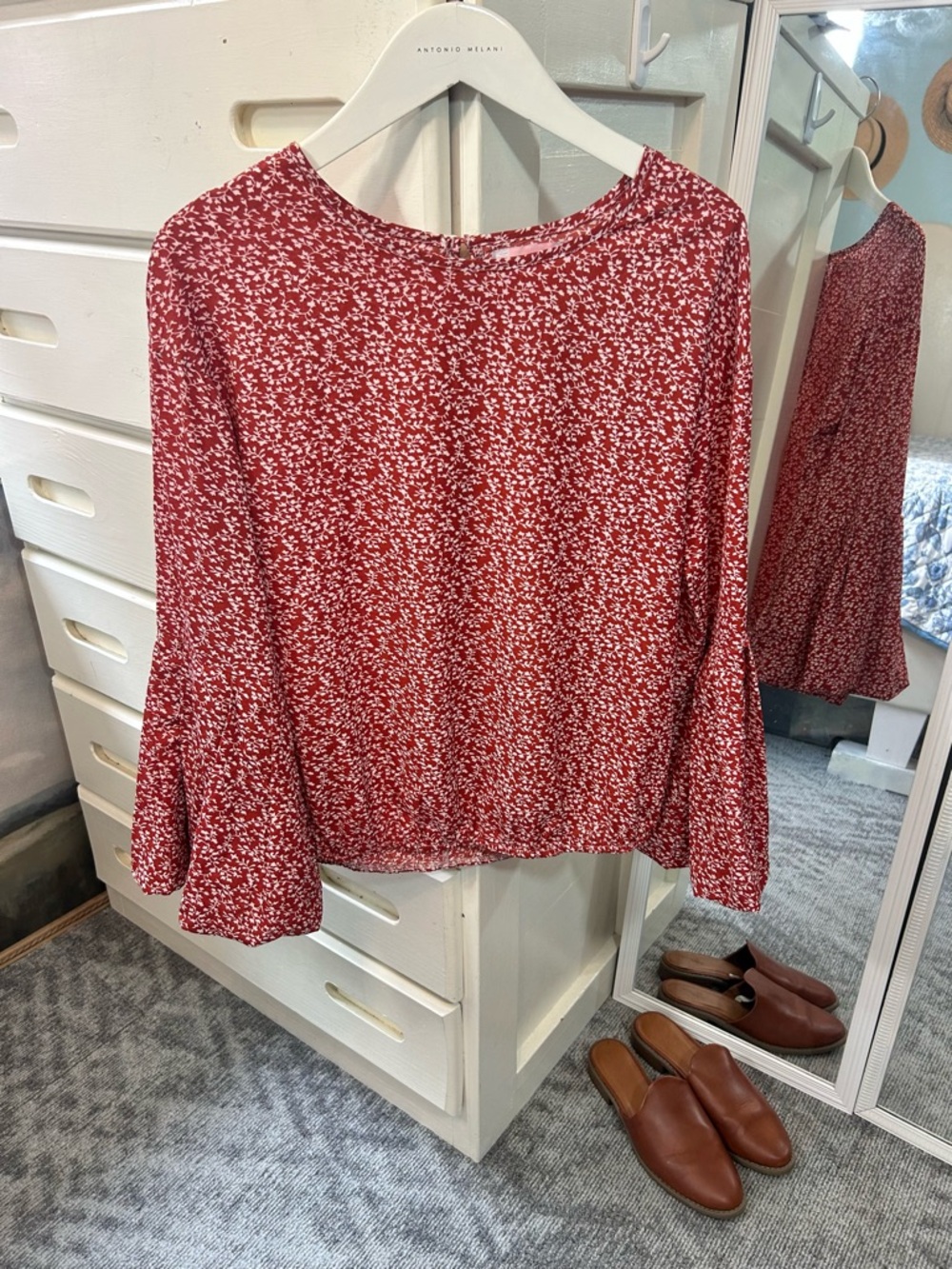 Red Rust Floral Ditsy Floral Long Sleeve Bell Extravaganza Southwest Blouse✨